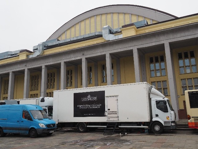 Ekipa filmowa zawładnęła okolicami i halą sportową przy ul. Skorupki.