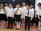 Uroczyste ślubowanie uczniów klas pierwszych Szkoły Podstawowej numer 2 w Sandomierzu
