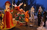 Parada Elfów przeszła ulicami Zabrza ZDJĘCIA Zabrzański Jarmark Bożonarodzeniowy trwa
