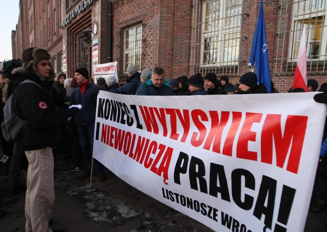 W styczniu pocztowcy protestowali już we Wrocławiu, teraz pikiety będą w całej Polsce. W Opolu protestujący spotkają się przed urzędem przy ul. Krakowskiej.