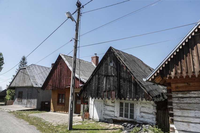 Zabytkowa drewniana zabudowa przy Węgierskiej, ulicy...