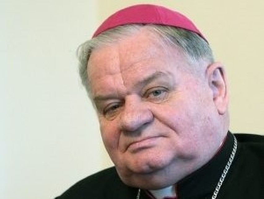 Biskup-senior Tadeusz Rakoczy