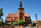 Kradzież w kościele w Gnieźnie. Kobieta ukradła lichtarz i oddała go do lombardu? Jest poszukiwana przez policję