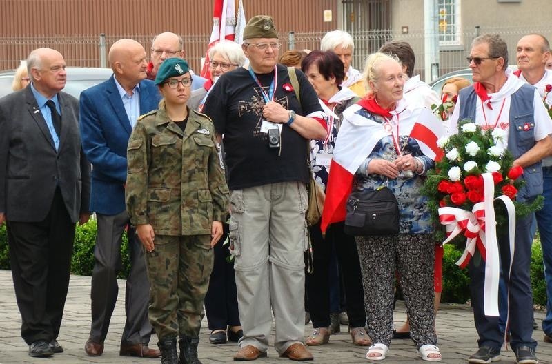 Oświęcim. 78. rocznica pierwszego transportu polskich więźniów do Auschwitz z udziałem przedstawicieli rządu [ZDJĘCIA]