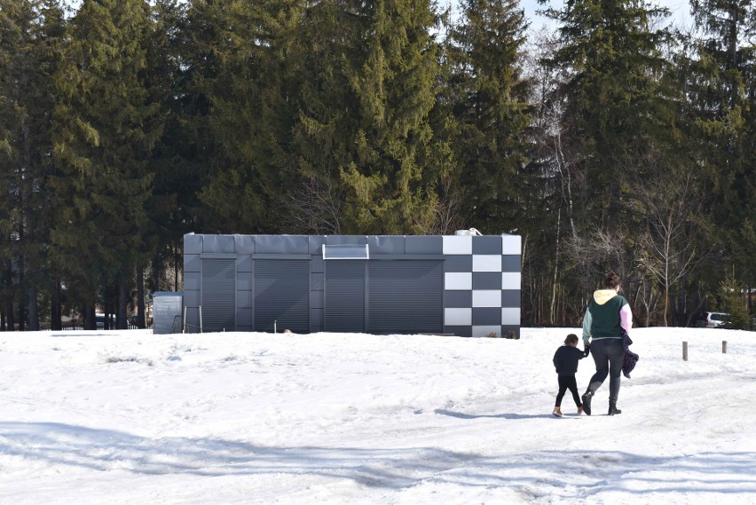 Zakopane. Mieszkalny kontener z Antałówki ma zniknąć. Sąd uznał, że inwestor nie miał prawa go tam ulokować 