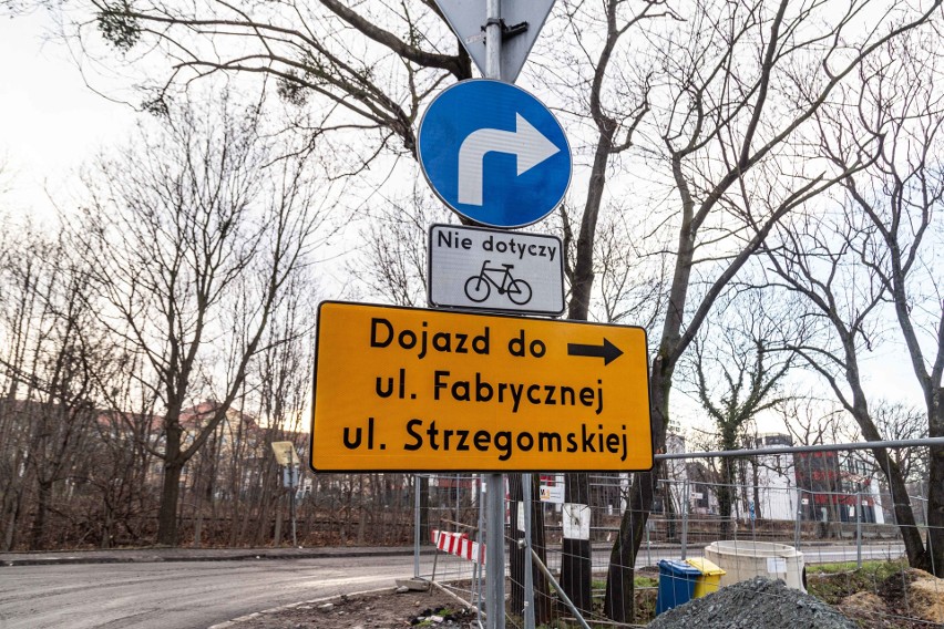 Budowa tramwaju na Nowy Dwór wchodzi w kolejną fazę. Duże zmiany dla kierowców od soboty 2 stycznia