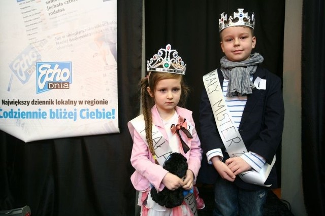 5-letnia Julia Zięba i 8 - letni Nikodem Łypaczewski z Radomia to Mała Miss i Mały Mister Ziemi Radomskiej 2011.