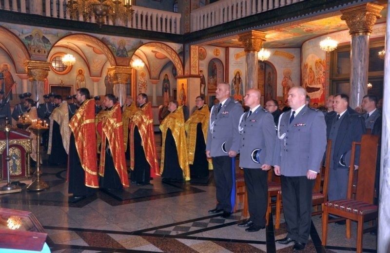 Liturgię odprawił Jego Ekscelencja bp prof. Jerzy...