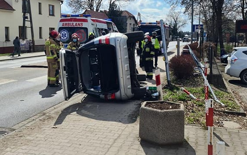 Wypadek przy ulicy Wrocławskiej w Bielanach Wrocławskich