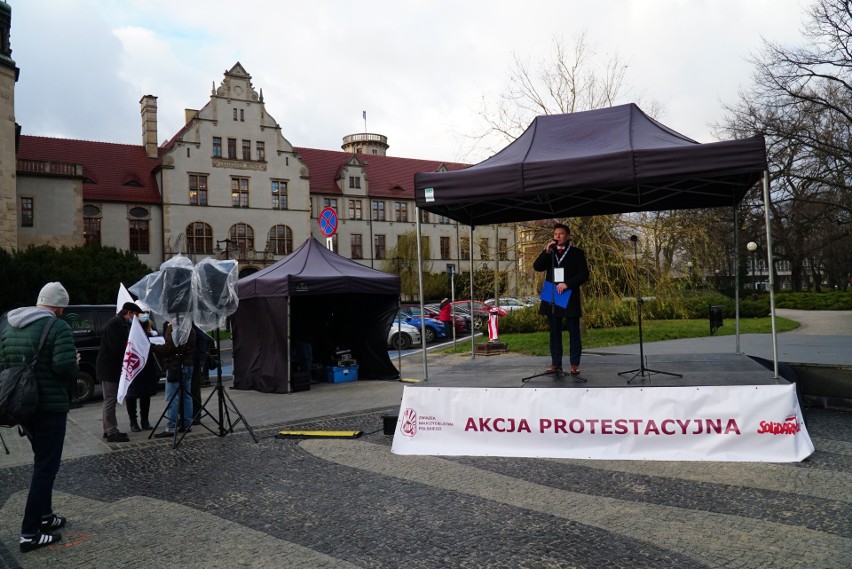Akcja protestacyjna szkolnictwa wyższego w Poznaniu - pl....