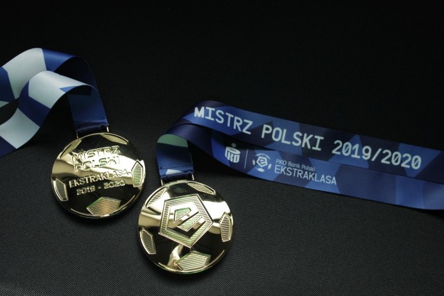 Ekstraklasa przygotowała nowe medale. Są pokryte 24-karatowym złotem