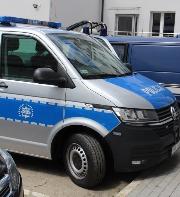 Nowy radiowóz dla Komisariatu Policji w Gorzycach