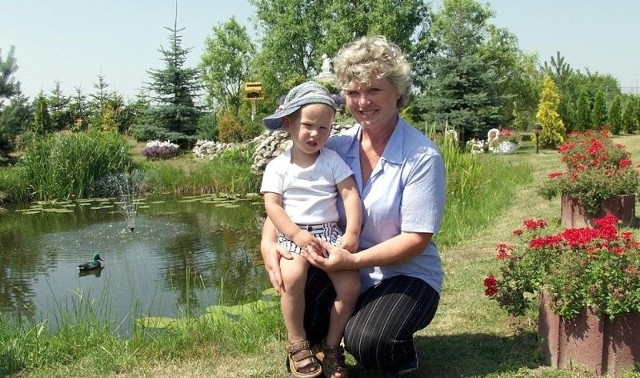 Wiesława Stasiak po raz kolejny wygrała w konkursie na najładniejszy ogród w gminie.