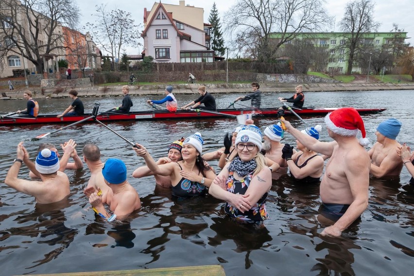 W samo południe, 1 stycznia 2023 roku na bydgoskiej...