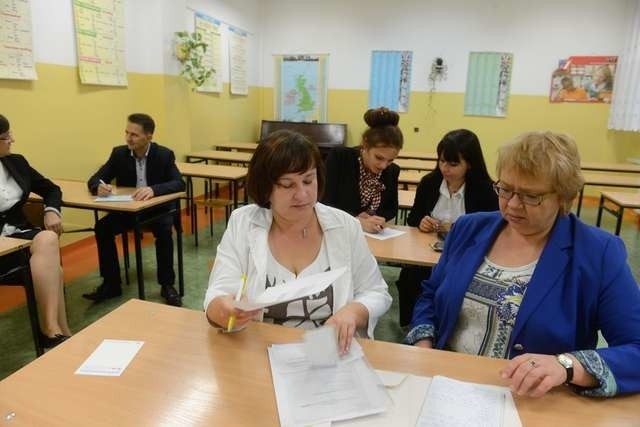 Zaraz po rozpoczęciu roku szkolnego  nauczyciele języków obcych w IX LO w Toruniu rozmawiali o przygotowaniach do matury