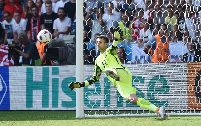 Fabiański był naszym podstawowym bramkarzem podczas Euro 2016