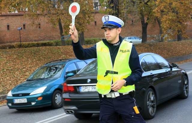 Patrol policji, akcja zniczsierżant Jakub Pitulski