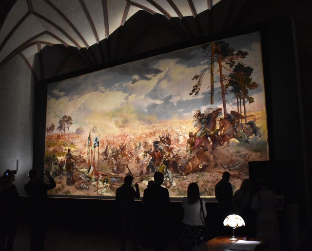 Wielki obraz sprowadzony ze Lwowa został wyeksponowany w Wielkim Refektarzu.