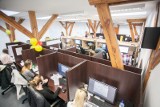 18 firm z branży ubezpieczeń sfinansuje dodatkowe call center dla sanepidu. 100 konsultantów na 6 miesięcy