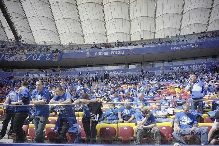 Puchar Polski 2015: Kibice Lecha Poznań już na Stadionie...