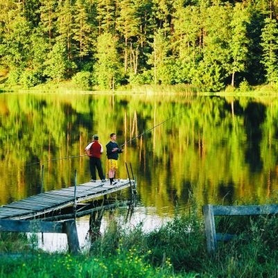 Romantyczne, ale i "rozrywkowe&#8221; augustowskie jeziora - to naprawdę może przyciągnąć do naszego regionu turystów!