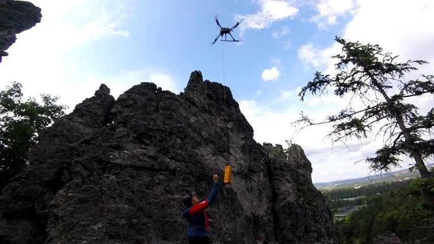 TOPR będzie wykorzystywał drony do akcji ratowniczych w...