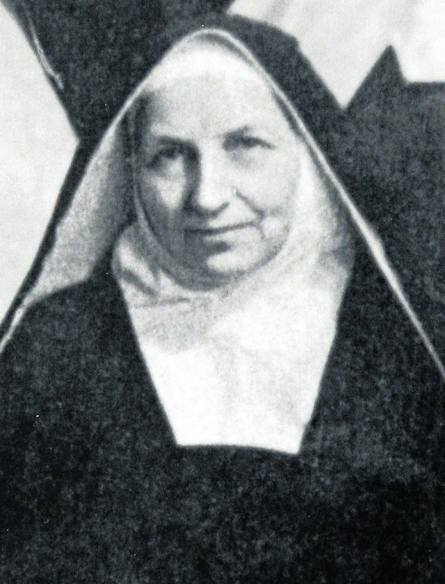 Matka Teresa Kierocińska na archiwalnej fotografii z 1944 roku