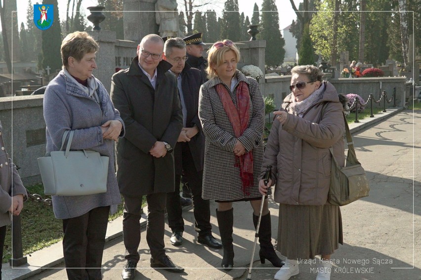 Nowy Sącz. Grobowiec słynnego sądeckiego pilota Jerzego Iszkowskiego został odnowiony. [ZDJĘCIA]