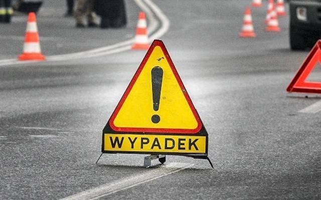 Wypadek miał miejsce dziś około godz. 9 na drodze z Mścic do Mielna, w okolicach Strzeżenicy