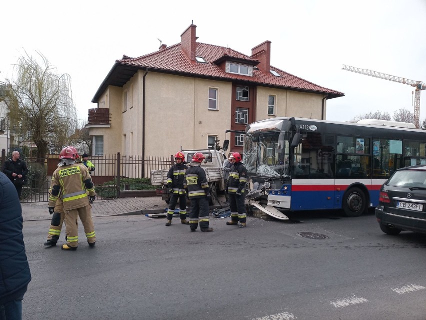 Służby otrzymały zgłoszenie o godz. 10.34 w czwartek, 19...