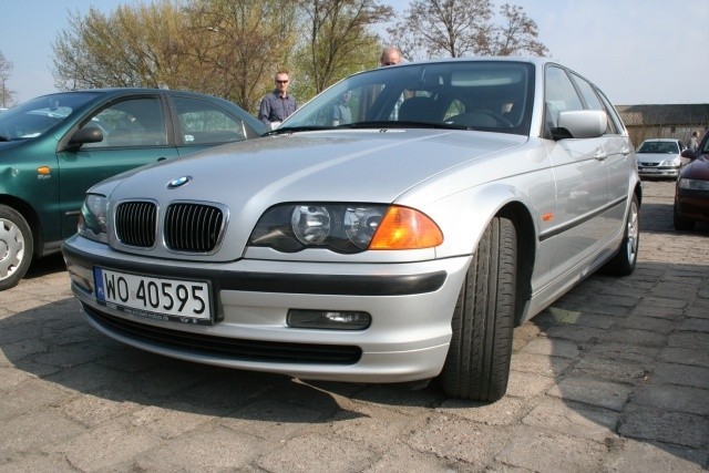 BMW 320, 2000 r., elektryczne szyby, klimatyzacja, centralny...