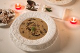 Wigilijna zupa grzybowa. Przepis na zupę z suszonych grzybów nie tylko na święta