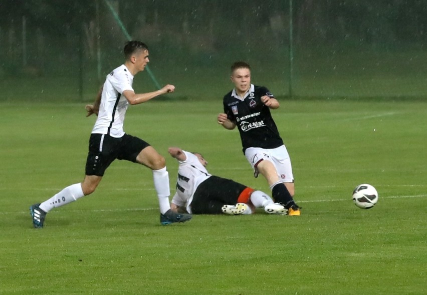 Iskierka Szczecin awansowała do IV ligi.