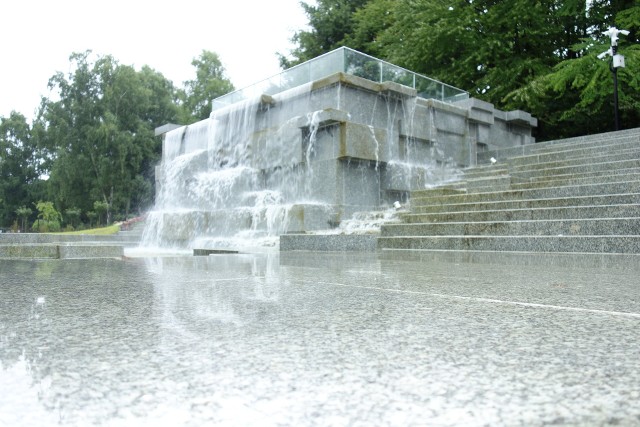 Ogród japoński w Parku Ślaskim został całkowicie zalany w wyniku intensywnych deszczów.