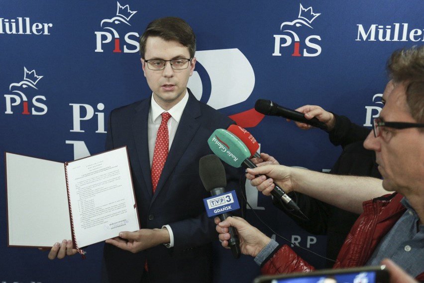 Piotr Müller, słupski poseł PiS podsumował w czwartek swoją kampanię wyborczą