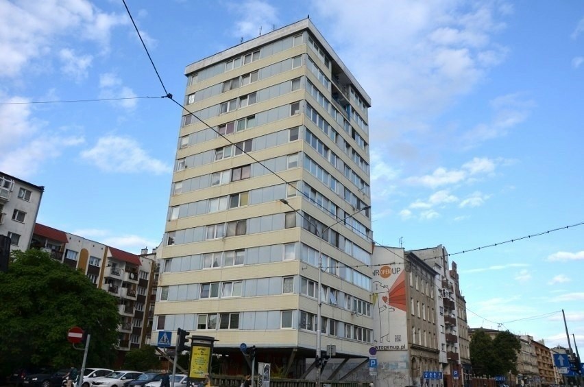 Budynek przy ul. Kościuszki, jeden z nielicznych takich w...