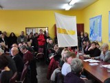 Radni za likwidacją pięciu szkół w gminie Dwikozy. Rodzice protestują  (nowe fakty)