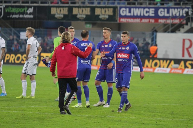 Pięciu przedstawicieli Ekstraklasy i trzech przedstawicieli 1 Ligi zobaczymy w ćwierćfinale Totolotek Pucharu Polski.