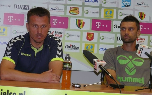 W czwartkowej konferencji prasowej uczestniczyli trener Leszek Ojrzyński i obrońca Pavol Stano.
