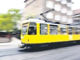Ktoś znów strzelał do tramwajów w Szczecinie? Zbite szyby w tramwajach linii 1 i 9