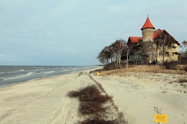 Jeden z najpiękniejszych widoków na łebskiej plaży.