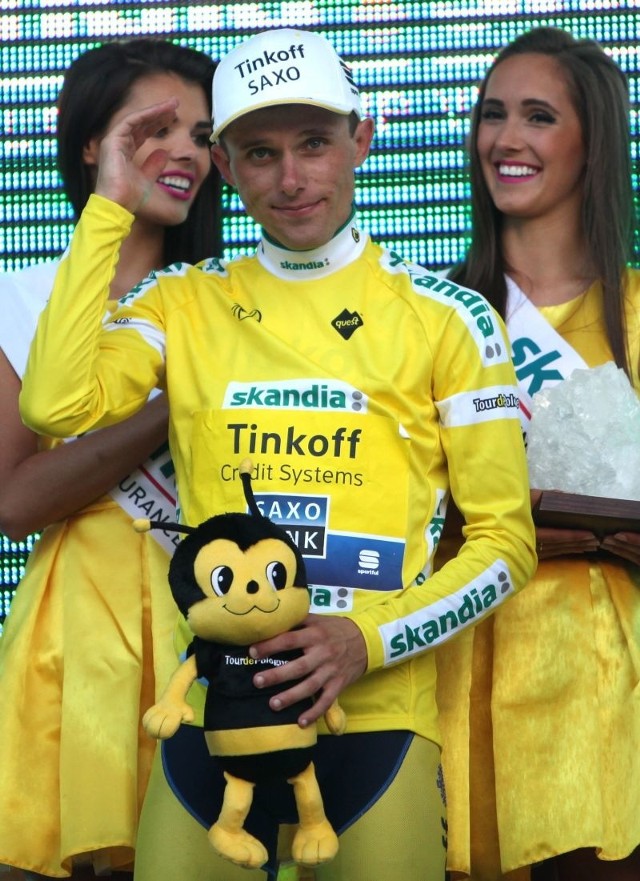 Rafał Majka wygrał Tour de Pologne. Świętował na Rynku Głównym, na swoim terenie, bo pochodzi z leżących 30 km od Krakowa Zegartowic. 