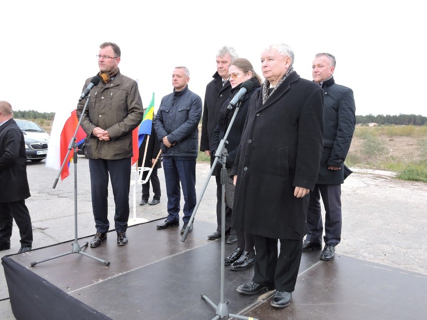 Jarosław Kaczyński w Ostrołęce: Tutaj powinna kończyć się budowa elektrowni (ZDJĘCIA, WIDEO)
