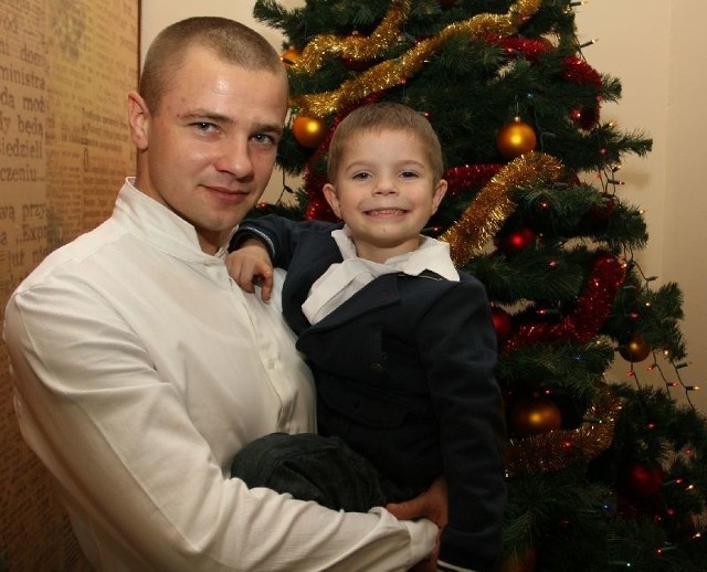 Kamil Kozera i jego syn Nikodem.