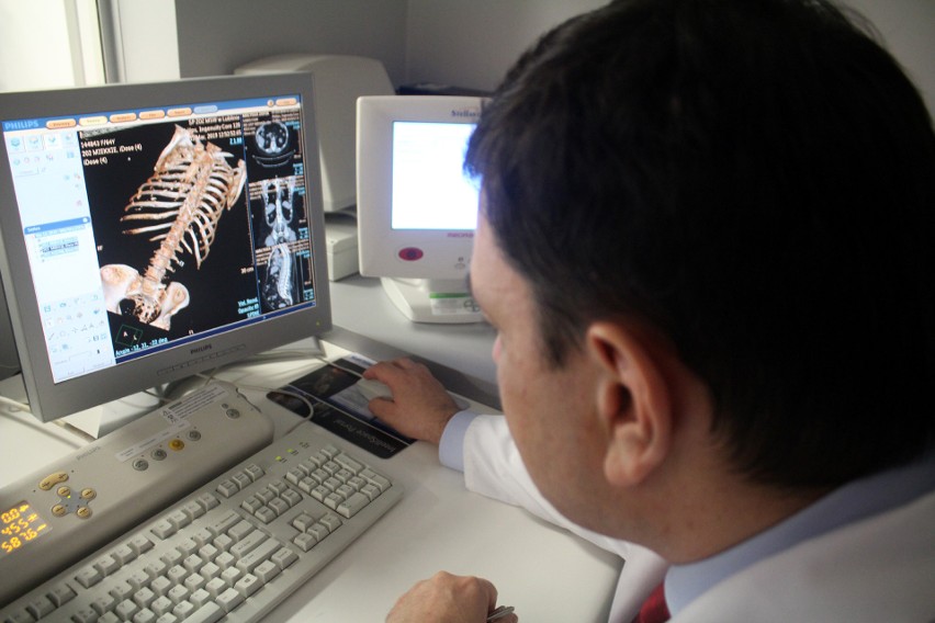 Szpital MSWiA w Lublinie otworzył nowoczesne pracownie do badań tomografem i rezonansem. Zobacz zdjęcia