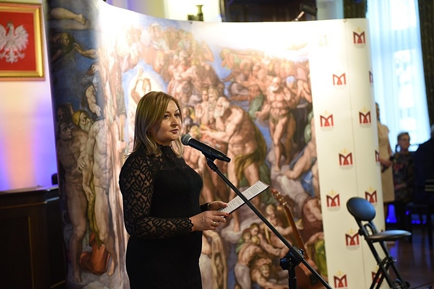 Nowy Sącz. Album fresków z Kaplicy Sykstyńskiej i koncert na 726. rocznicę lokacji miasta