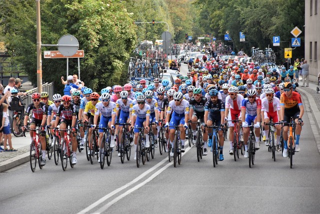 Początek trasy drugiego etapie Tour de Pologne miał miejsce w opolskim Rynku. Potem kolarze przejechali m.in. ul. Piastowską.