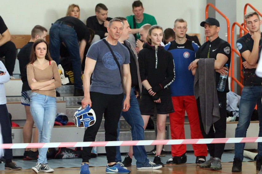 Akademickie mistrzostwa Polski w kickboxingu. Wyniki i zdjęcia