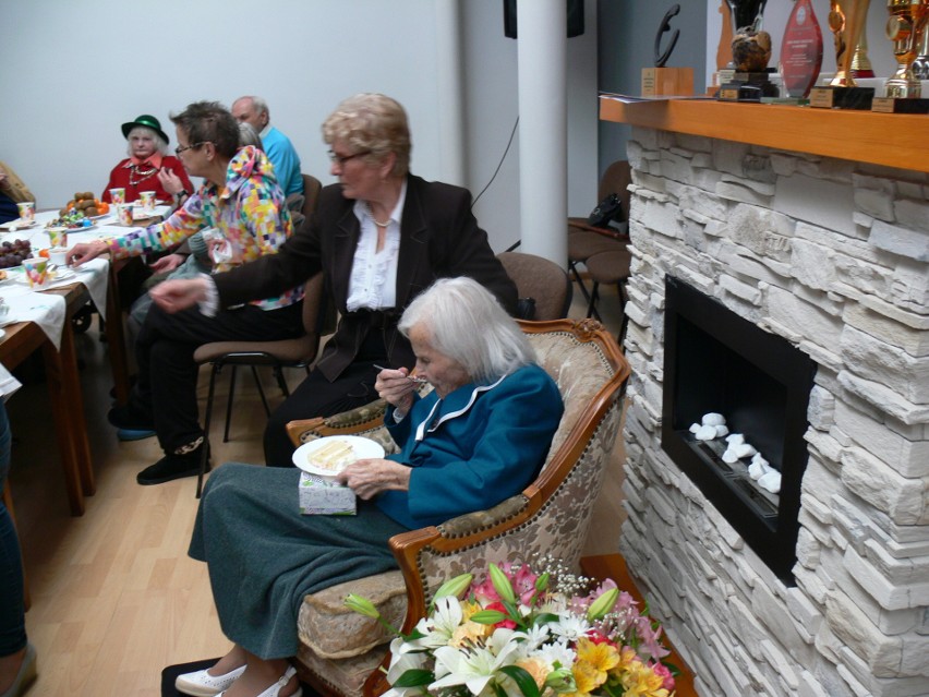 Helena Stec z Sandomierza skończyła 101 lat. W Domu Pomocy Społecznej w Sandomierzu urządzono jej wspaniałe przyjęcie