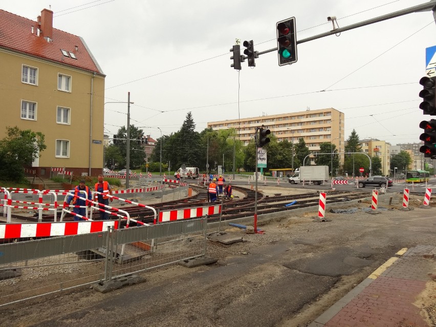 Kiedy patrzy się na kolejne zamknięte ulice i zmiany...